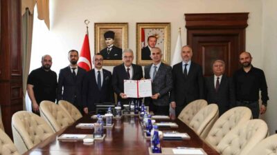 Bursa Valisi Erol Ayyıldız, İnegöl ilçesinde hayırsever desteğiyle yapılacak “4