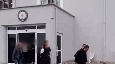 Bursa’nın Gemlik ilçesinde evden ve açıktan hırsızlık olaylarına karıştıkları tespit