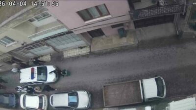 Bursa’da 40 yıllık eşi olan emekli polis memurunu satır ve