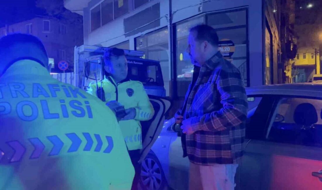 Bursa’da ters yöne giren alkollü sürücüye ağır ceza Bursa’da uygulama noktasına girmemek için ters yöne giren alkollü sürücü,