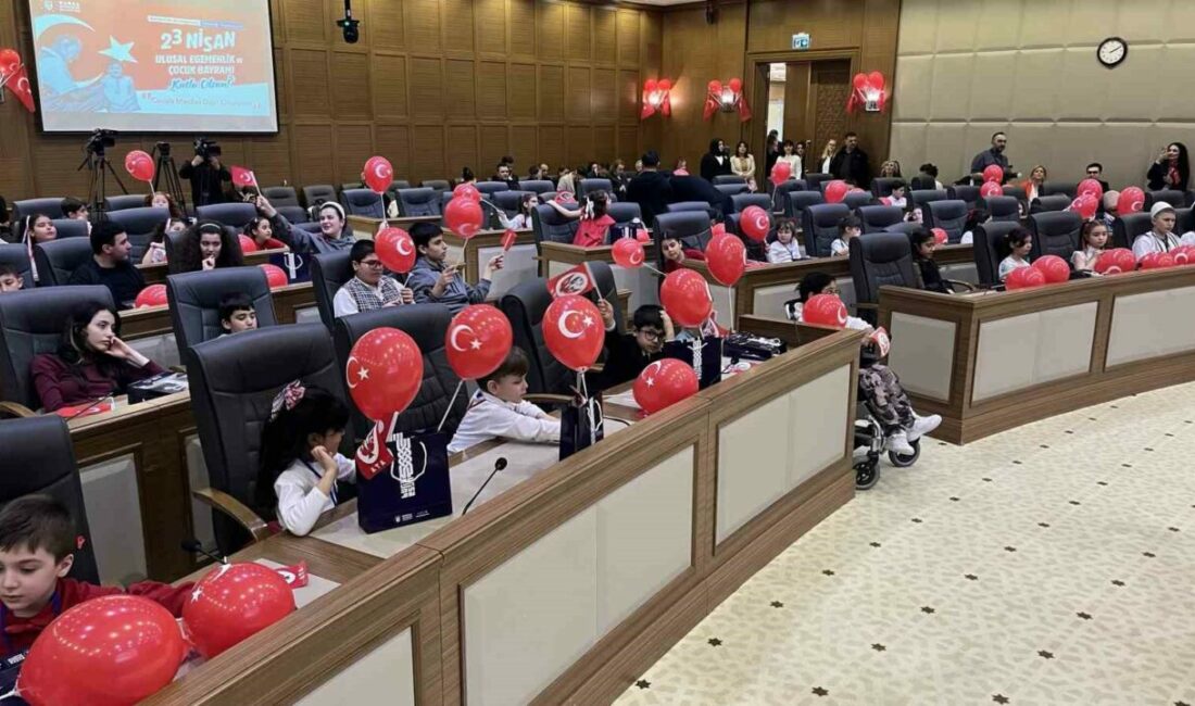 Bursa’da 23 Nisan Ulusal Egemenlik ve Çocuk Bayramı kapsamında düzenlenen