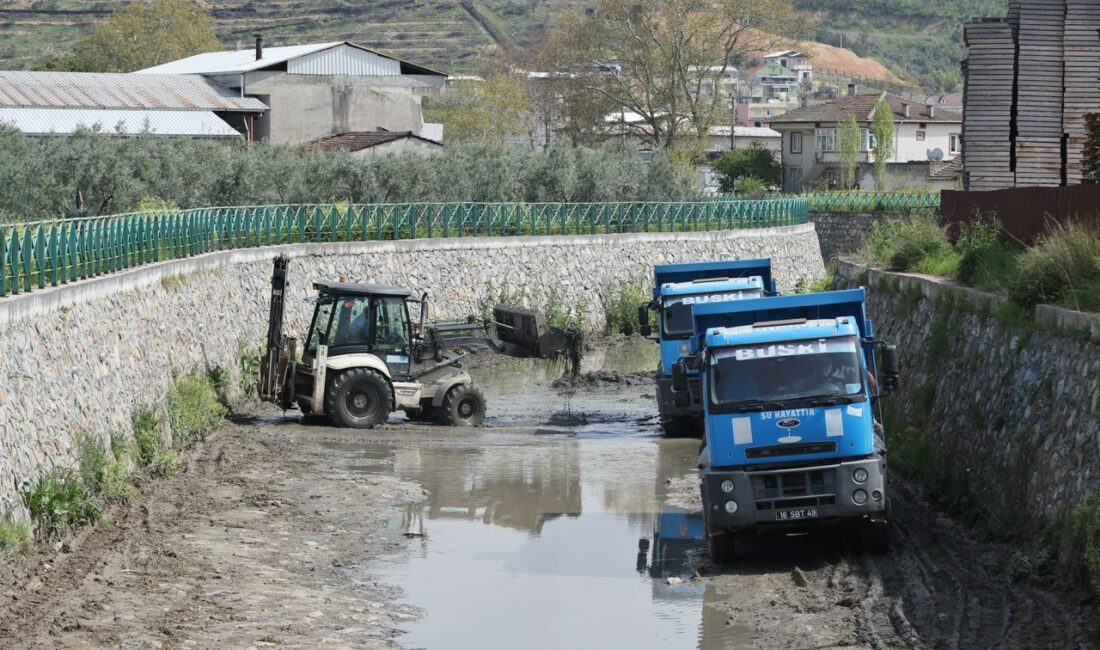 Bursa’nın derelerinde temizlik seferberliği Bursa Büyükşehir Belediyesi BUSKİ Genel Müdürlüğü ekipleri, muhtemel yağışların neden