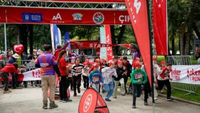 Eker Süt Ürünleri, gelenekselleşen ‘Eker I Run 23 Nisan Çocuk