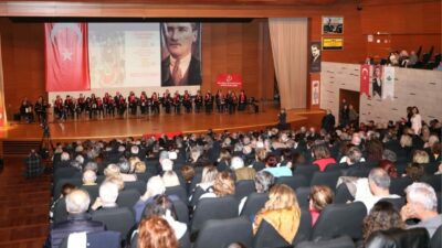 Yeni Kuşak Köy Enstitülüler Derneği’nin (YKKED), Aydınlanma Onur Ödülü’nün sahibi