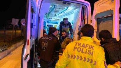 Bursa’nın İnegöl ilçesinde meydana gelen zincirleme kazada ortalık karıştı. Kaza