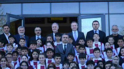 İnegölspor’un başlattığı “Bir Çocuğun Mutluluğu Dünyaya Bedel” kampanyası kapsamında Organize