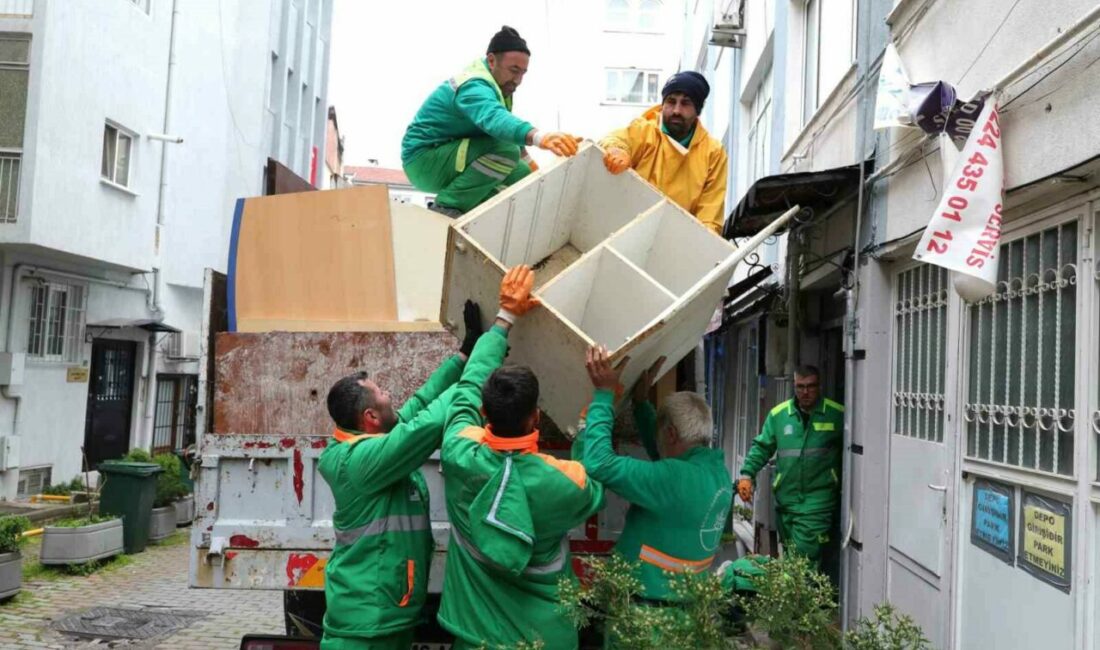 Vatandaşların huzurlu ve temiz bir ortamda yaşamasını sağlamak için ilçe