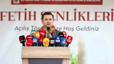 Osmangazi Belediyesi tarafından bu yıl 21’incisi düzenlenen Osman Gazi’yi Anma