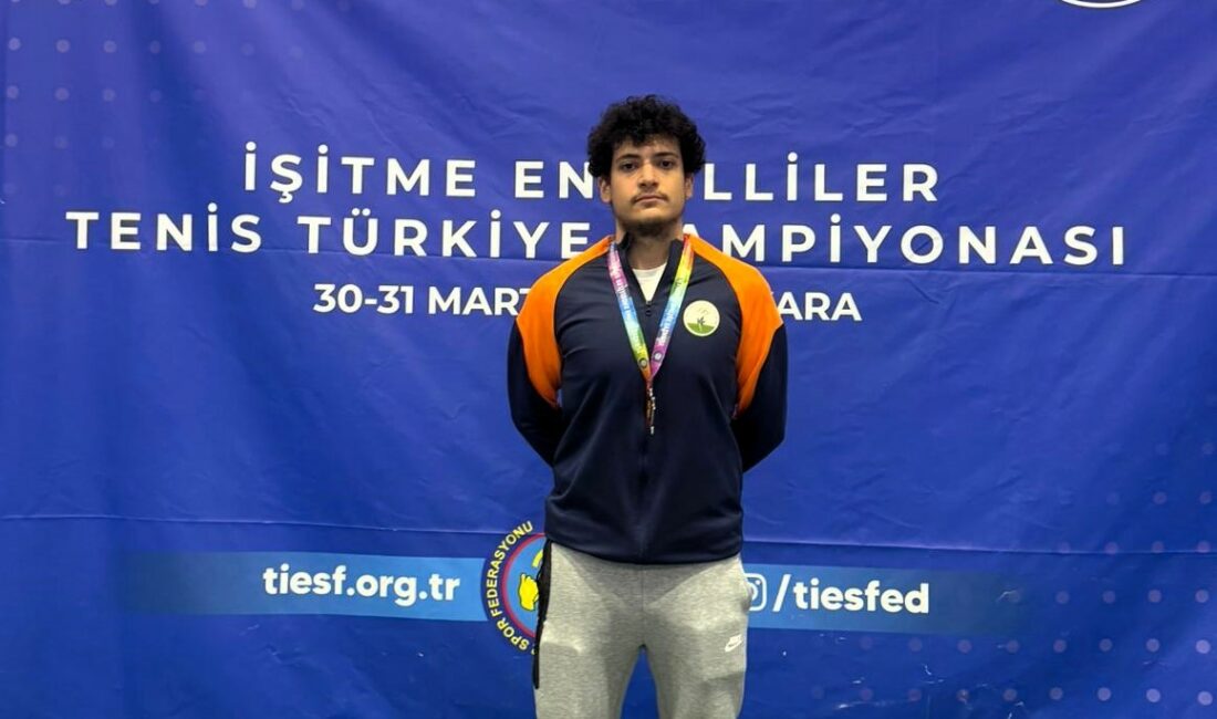 Türkiye İşitme Engelliler Spor Federasyonu tarafından Ankara’da düzenlenen Büyükler Türkiye