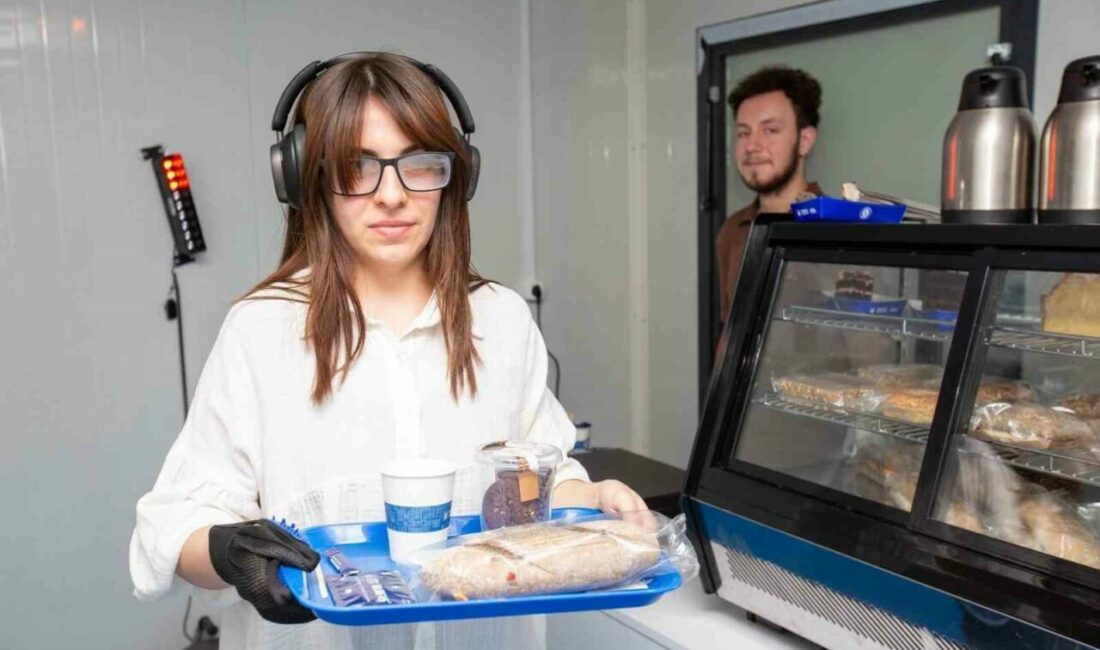 Bursa’da otizmli bireylerin günlük yaşamda karşılaştıkları zorluklar, dikkat çeken bir