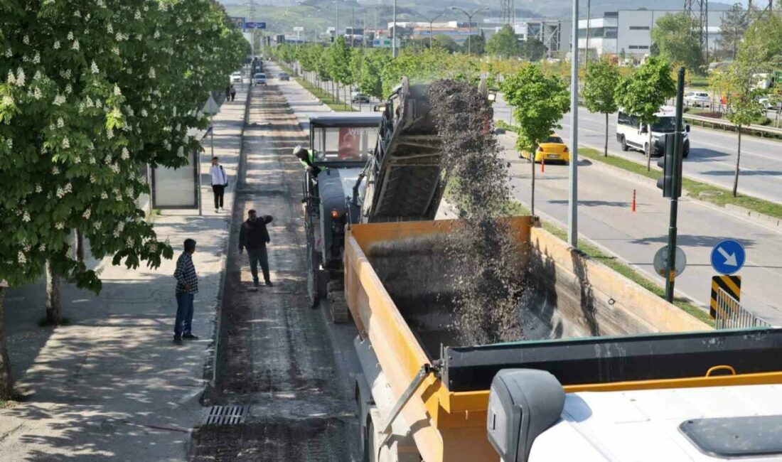 Bursa’da şehrin 17 ilçesinde ulaşım yatırımlarını hız kesmeden sürdüren Bursa