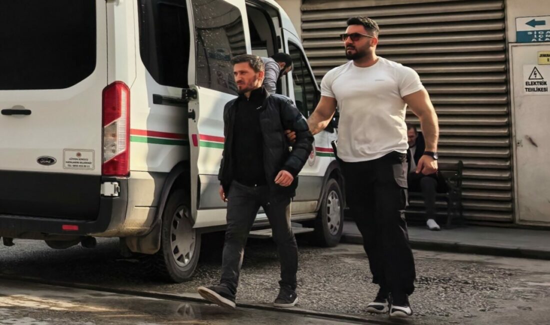 Bursa’nın İnegöl ilçesinde Narkotik Büro Amirliği ekiplerinin gerçekleştirdiği operasyonda uyuşturucu