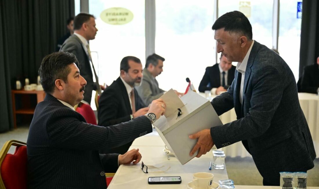 Yenişehir Belediye Başkanı Ercan Özel de HAGEL’in encümen üyeliğine seçildi.
