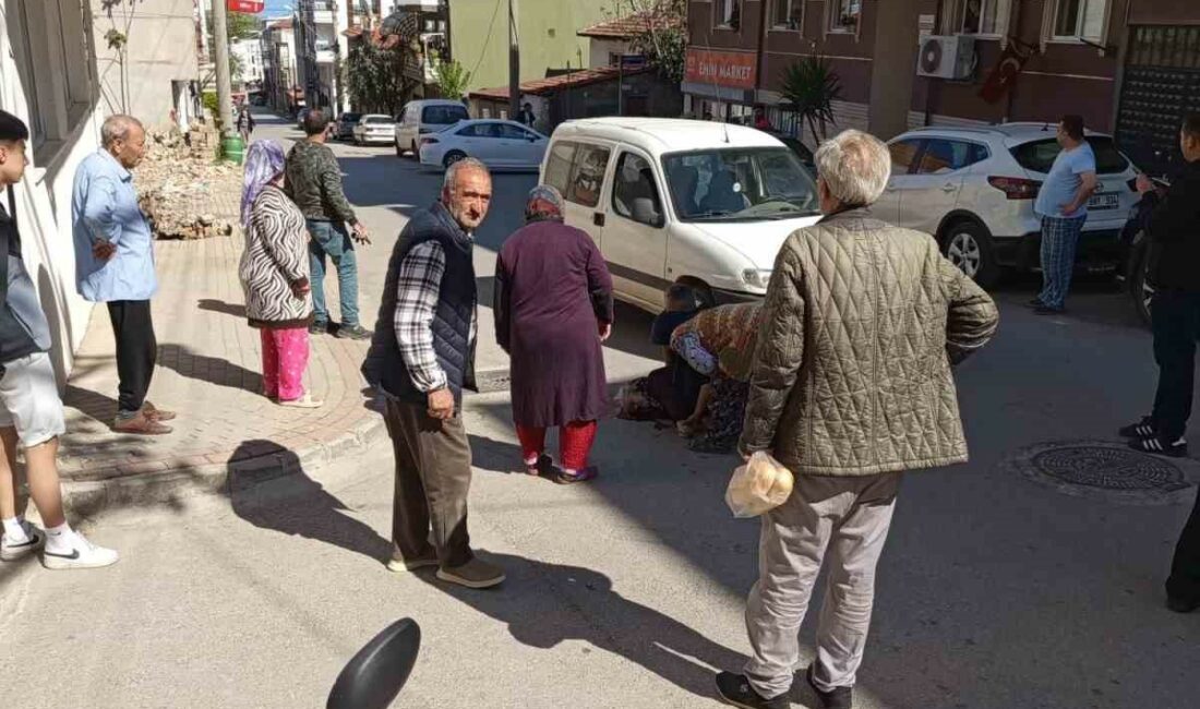 Bursa’da yolun karşısına geçerken hafif ticari aracın çarptığı yaşlı kadın