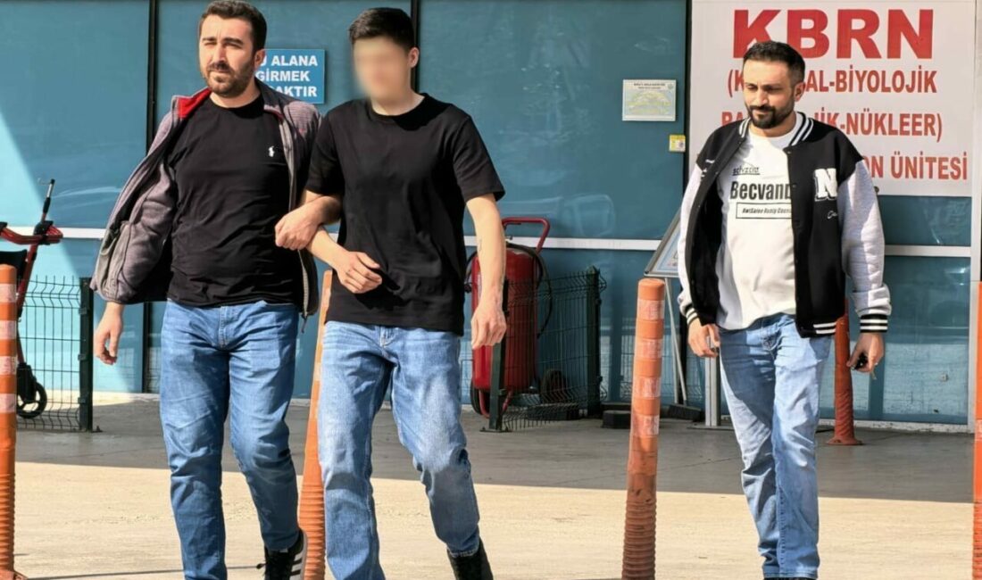 Bursa’nın İnegöl ilçesinde 5 yıl önce babasını darp ettiği için