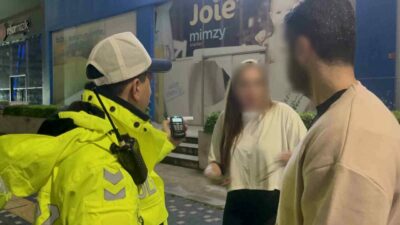 Bursa’da denetime takılan alkollü kadın sürücü ile polis arasındaki ilginç