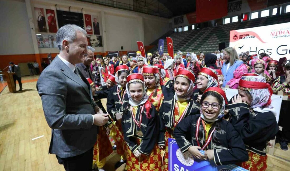 Altın adımlarda şampiyonlar belli oldu İnegöl Belediyesi’nin İlçe Milli Eğitim Müdürlüğü iş birliğinde bu yıl