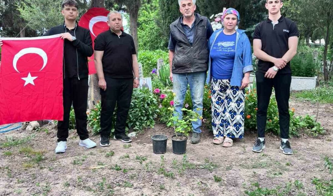Dayı Karacabey Anadolu Lisesi öğrencileri ve Türk Dili ve Edebiyatı