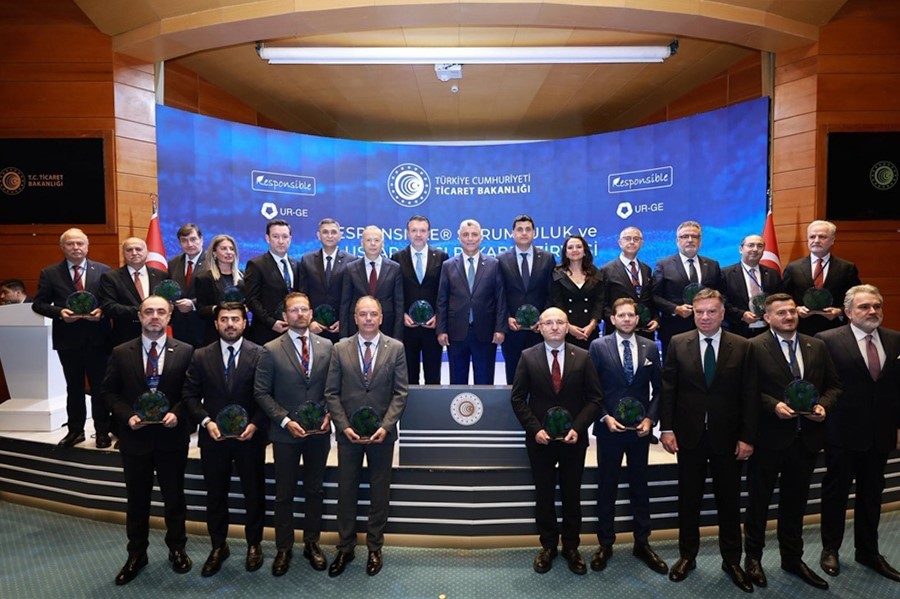 Bursa Ticaret Borsası’nın Gıda Ur-Ge Projesine Ticaret Bakanlığı’ndan “En İyi Çıkış Yapan Ur-Ge” ödülü Hayata geçirdiği projeler ile kent ekonomisinin lokomotif sektörlerini küresel pazarlarla