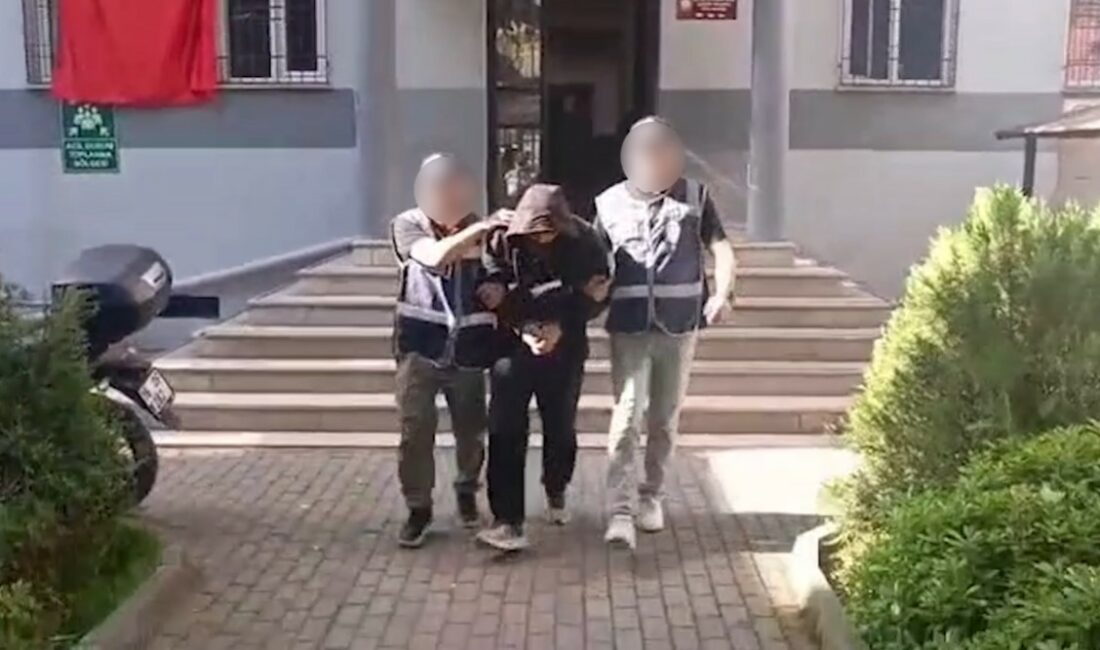 Bursa’da kesinleşmiş hapis cezası olan 4 şahıs yakalandı. Edinilen bilgiye