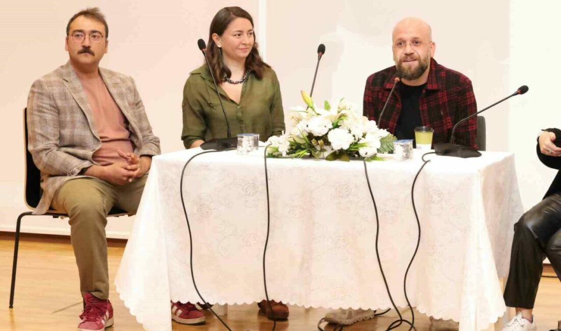 Osmangazi Belediyesi tarafından bu yıl ikincisi düzenlenen Bursa Altın Çınar