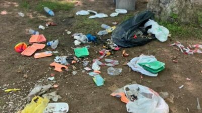 Bursa’nın Karacabey ilçesinde belediye tarafından düzenlenerek vatandaşların kullanımına açılan piknik
