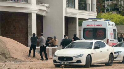 Bursa’nın İnegöl ilçesinde yapımı süren inşaatta işçiler arasında çıkan sopalı
