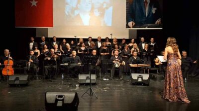 Bursa’da sanat müziği tutkunları, Prusa Türk Sanat Müziği Korosu’nun düzenlediği