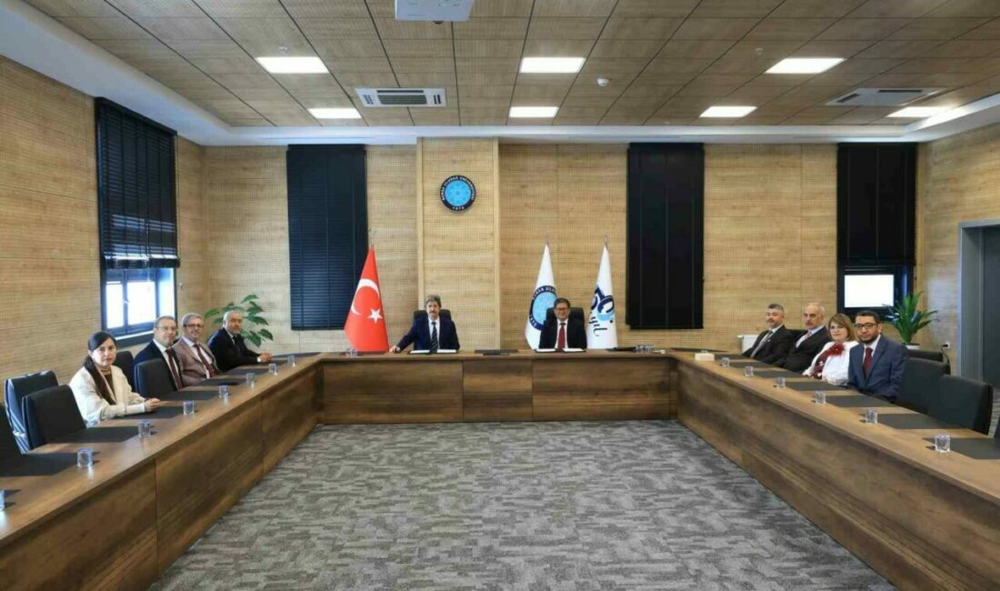 Bursa Uludağ Üniversitesi (BUÜ), İslam Dünyası Eğitim, Bilim ve Kültür
