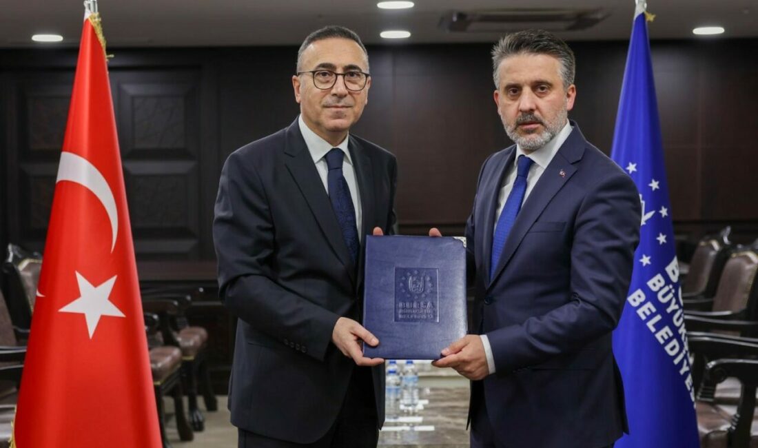 Büyükşehir’de banka promosyonu 90 bin lira Bursa Büyükşehir Belediyesi’nde yaklaşık 14 bin 500 personeli kapsayan banka