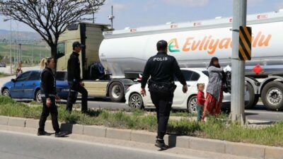 Toplumun yardımseverlik, acıma duygularını daha kolay ve çok etkilediğinden çocukları