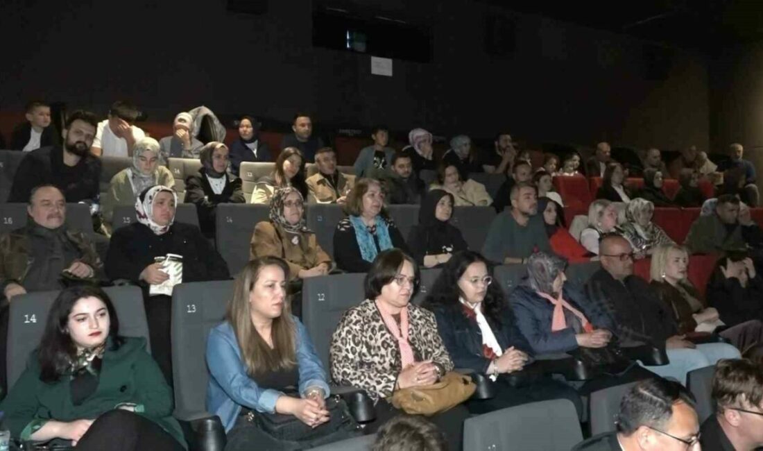 BBP Bursa İl Başkanlığı tarafından düzenlenen ’Çatlı’ filmi galasına Abdullah