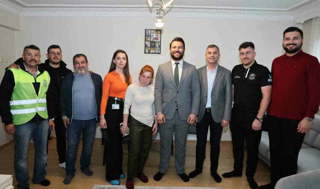 Nilüfer Belediyesi, “Engelsiz Nilüfer” projesi kapsamında engelli vatandaşların evlerindeki eşyaları