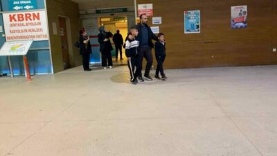 Bursa’nın İnegöl ilçesinde pasajda bulunan Fenerbahçeliler Derneği’nde yangın çıkaran 2