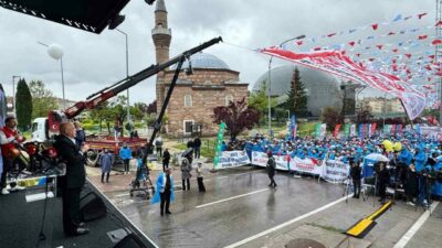 Hak İşçi Sendikaları Konfederasyonu (HAK-İŞ) Genel Başkanı Mahmut Arslan, “Türkiye’nin