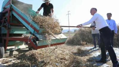 14 Mayıs Dünya Çiftçiler Günü dolayısıyla açıklama yapan İnegöl Belediye