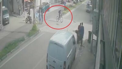 Bursa’da bir bisikletlinin yol ortasında yaptığı kararsız manevra kazaya neden
