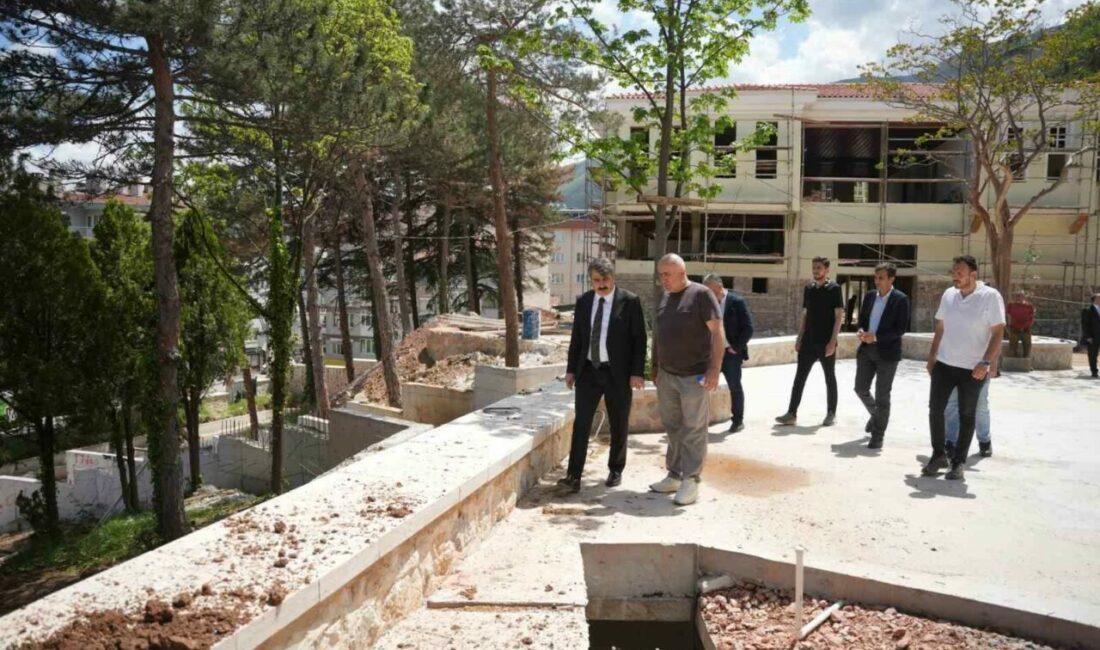 Mollarap’a değer katan projeler sona yaklaşıyor Yıldırım Belediyesi’nin, tarihi dokusu ve doğal alanlarıyla ilçenin en kıymetli