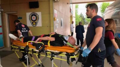 Bursa’nın İnegöl ilçesinde meydana gelen kazada kontrolden çıkarak devrilen motosikletin