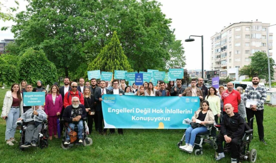 Nilüfer’de sloganlar engelleri aşmak için yükseldi Nilüfer Belediyesi, Engelliler Haftası çerçevesinde düzenlenen yürüyüşle engelli bireylerin haklarına