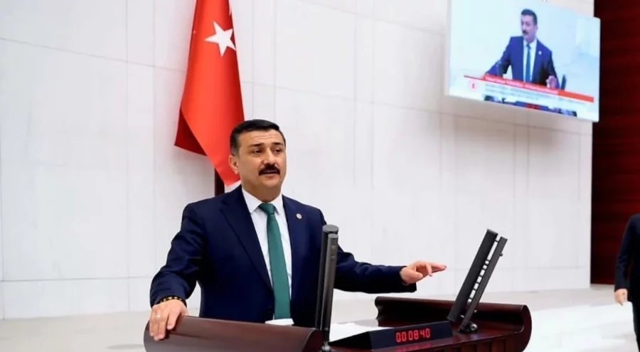 İYİ Parti Bursa Milletvekili Selçuk Türkoğlu, Bursa’nın Orhangazi ilçesinde ana