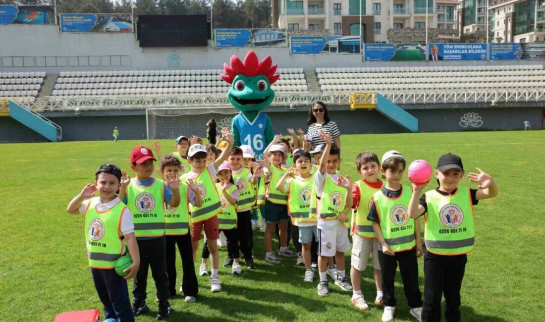 Spor Şenlikleri’nde sıra minik öğrencilerin Bu yıl 24’üncüsü düzenlenen Nilüfer Uluslararası Spor Şenlikleri’nde okul öncesi