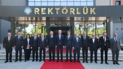 Türkiye Büyük Millet Meclisi Başkanı Numan Kurtulmuş, çeşitli programlara katılmak
