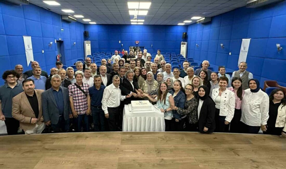 Yeşim’de emekler onurlandırıldı Yeşim Grup’ta 5 yıldan 25 yıla kadar kıdemi bulunan çalışanlar