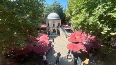 Bursa’da 530 yıllık tarihi miras olan simge yapılardan Kozahan’da Osmangazi