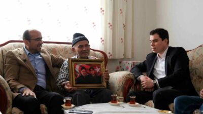 Orhaneli Kaymakamı Muhammed Furkan Tuna ve Orhaneli Belediye Başkanı Ali