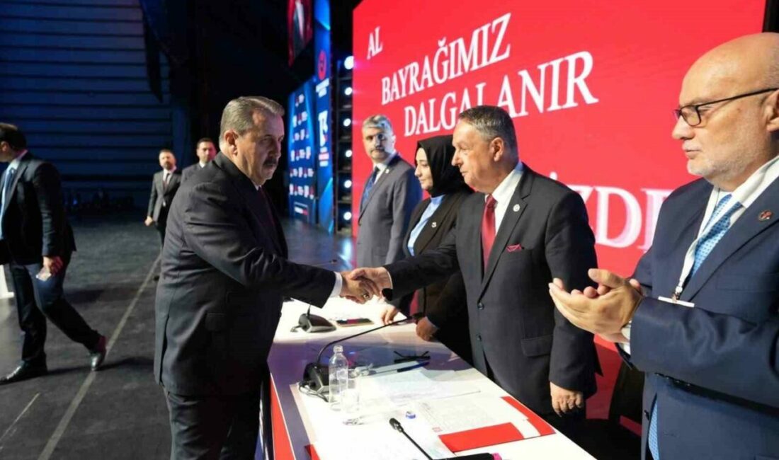 BBP’nin kurultayında Bursa’dan 5 isim MKYK’ya seçildi Büyük Birlik Partisi’nin (BBP) 13. Olağan Büyük Kurultayı tamamlandı. Kurultay