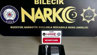 Bilecik’in Bozüyük ilçesinde gerçekleştirilen uyuşturucu operasyonunda 1 şahıs gözaltına alındı.