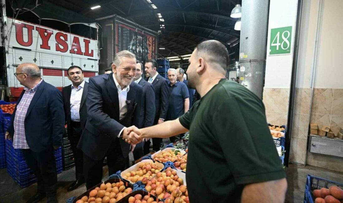 BTSO Başkanı İbrahim Burkay’dan Bursa Kent Hali’ne ziyaret Bursa Ticaret ve Sanayi Odası (BTSO) Yönetim Kurulu Başkanı İbrahim