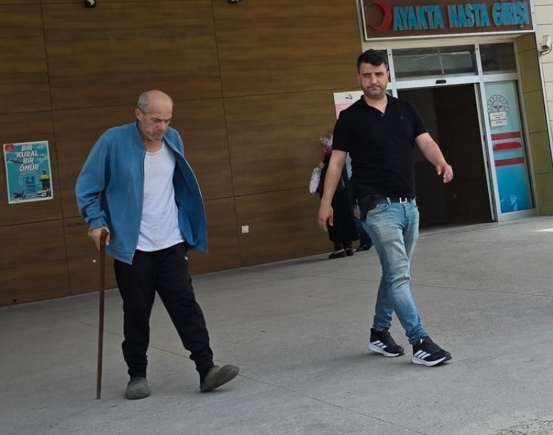 Bursa’da 13 yıl hapis cezası bulunan şahıs saklandığı evde yakalandı Bursa’nın İnegöl ilçesinde hakkında kesinleşmiş hapis cezası bulunan şahıs, polis